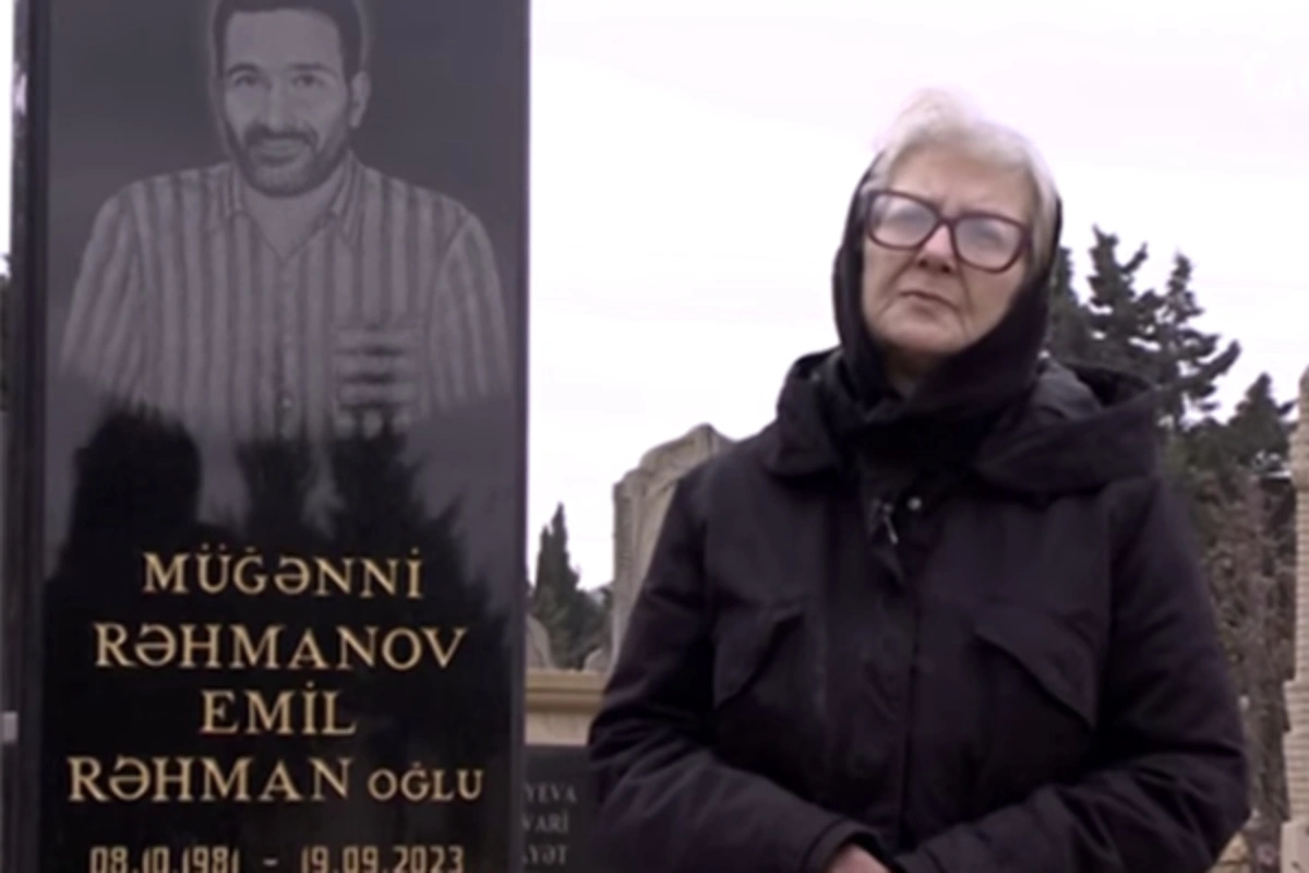 Mərhum müğənni Emil Rəhmanovun anası: “Oğlumun öldüyünü “Instagram”dan öyrəndim” - VİDEO